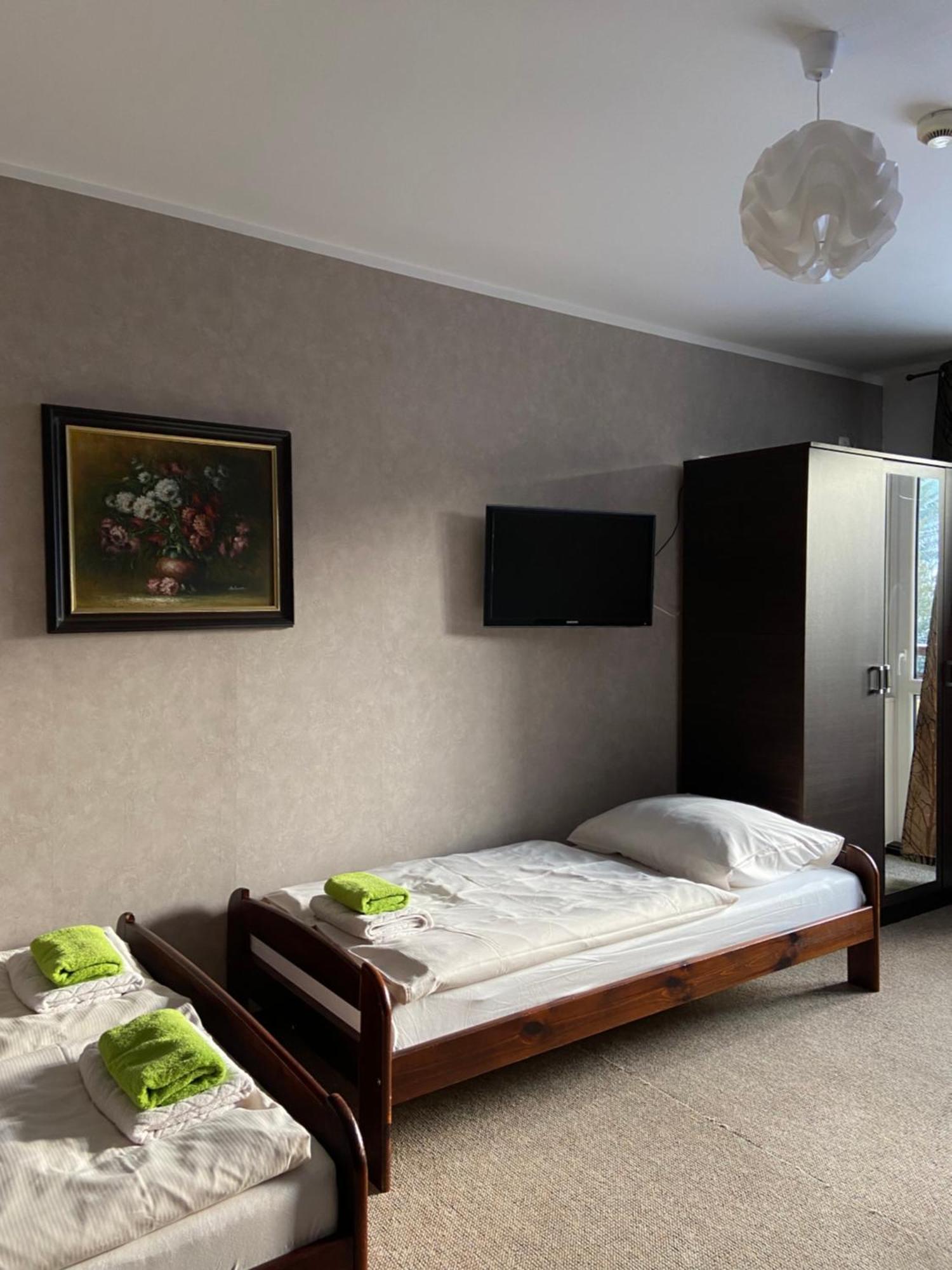 Niezapominajka Bed & Breakfast ชเจอร์ค ภายนอก รูปภาพ