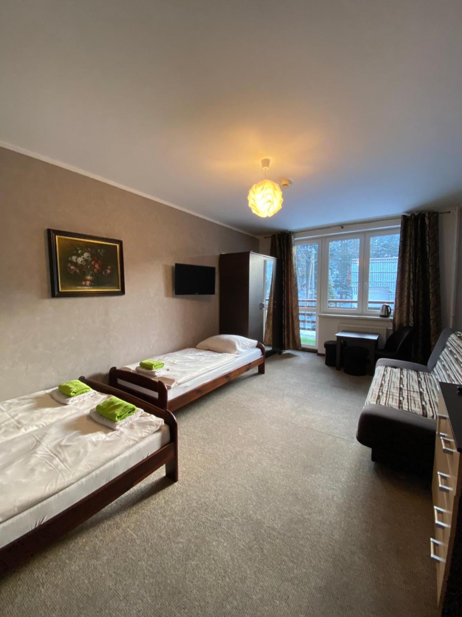 Niezapominajka Bed & Breakfast ชเจอร์ค ภายนอก รูปภาพ