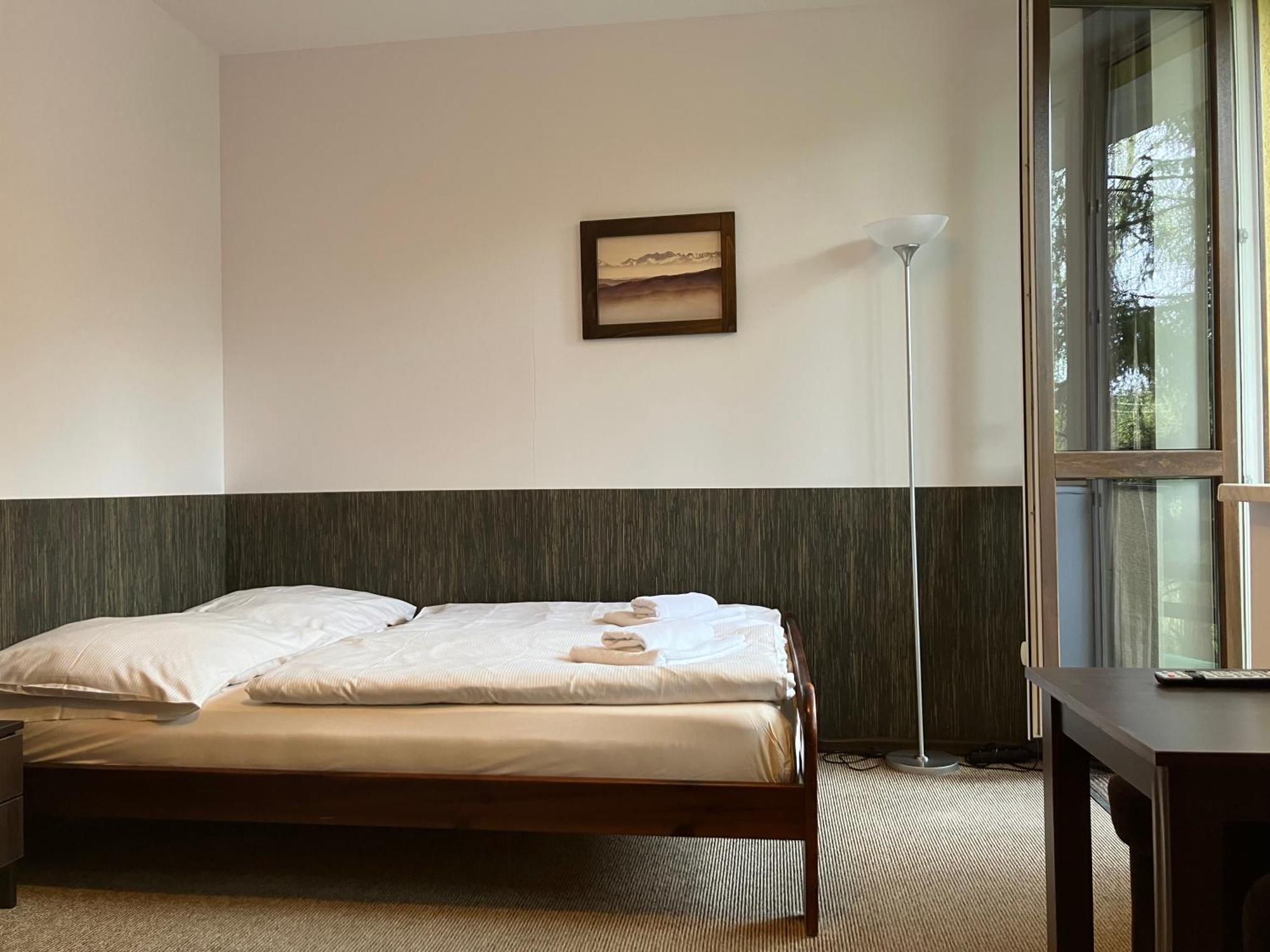 Niezapominajka Bed & Breakfast ชเจอร์ค ภายนอก รูปภาพ