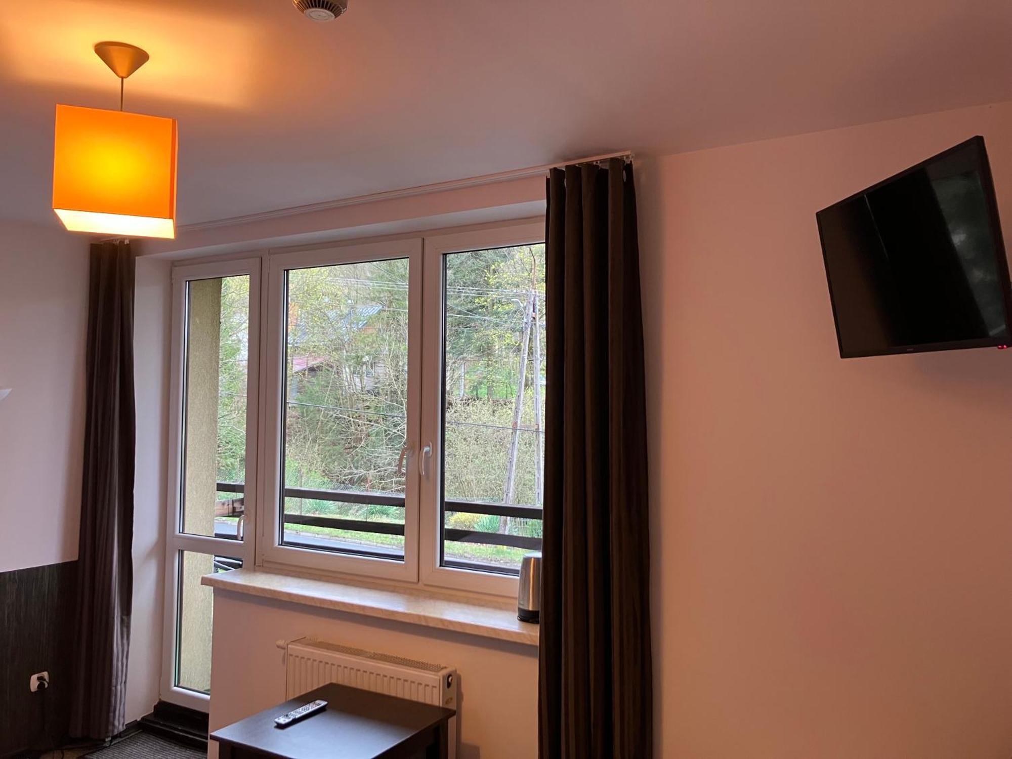 Niezapominajka Bed & Breakfast ชเจอร์ค ภายนอก รูปภาพ