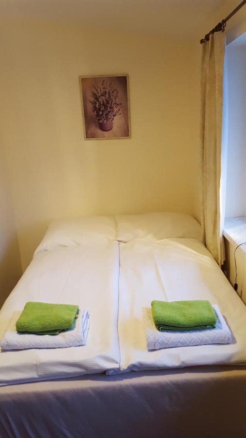 Niezapominajka Bed & Breakfast ชเจอร์ค ภายนอก รูปภาพ