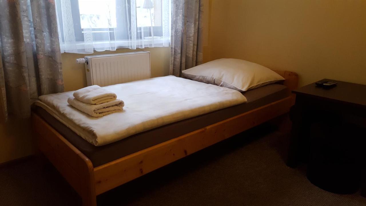 Niezapominajka Bed & Breakfast ชเจอร์ค ภายนอก รูปภาพ